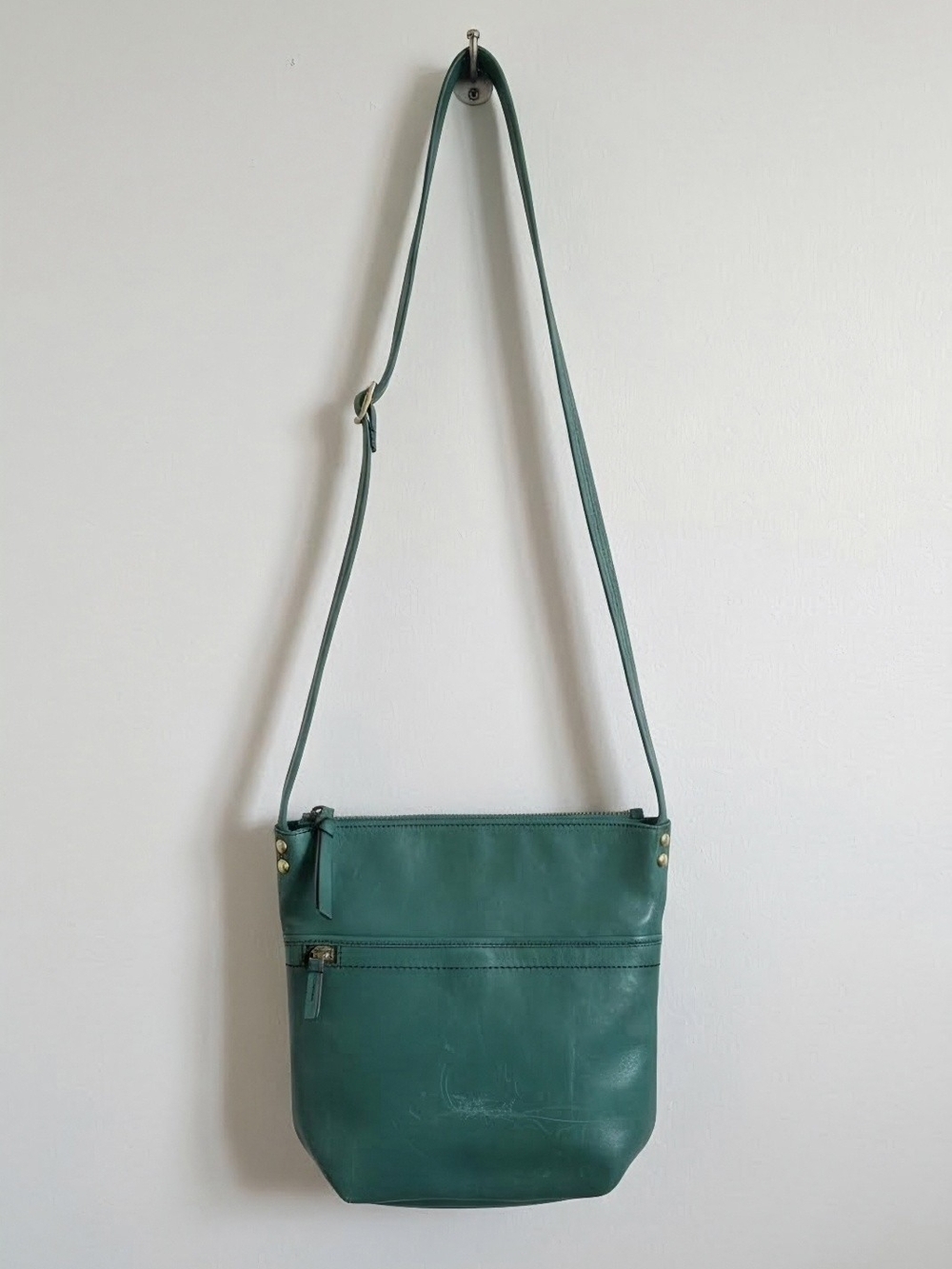 HOBO‎ Green Leather Bucket Satchel Crossbody Bag Vintage Soft Leather Y2K